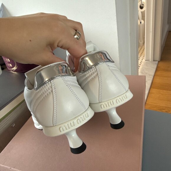 NWT Miu Miu Heeled Sneakers White Leather Pointed Toe Lace Up Kitten Heels Sz 34 - Picture 9 of 10